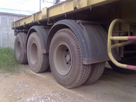ขาย10ล้อหัวลาก+พางพื้นเรียบ3คาน นิสสันUD454 ปี*48เบรคแห้ง320แรง และหางเทเลอร์พื้นเรียบ3คานของCMCจีน สวยๆยางสวย