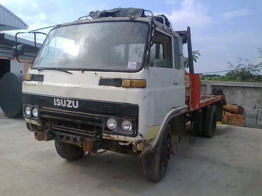 ขายด่วน!..รถหกล้อท้ายลาด ISUZU KS ใส่ KOMATSU PC60 ได้.