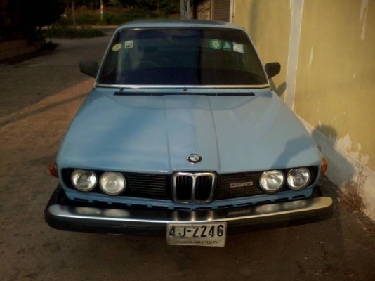 ลดราคาสุดท้าย bmw 520 e12 v.2 เครื่อง j 60,000 บาท สีเพิ่งทำมาใหม่เอี่ยม