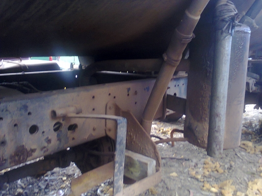 ฝากขายรถ6ล้อดูดสิ่งปฏิกูล 115แรงม้า เครื่องดีแซสซีสวย อุปกรณ์มีครบ เอกสารพร้อมโอน