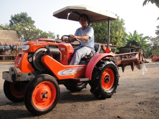 รถไถนั่งขับKRT140รทคา120000บาท/ผานพรวนตราช้าง5x24",6x24",6x22"ราคา10,000-25,000บาท