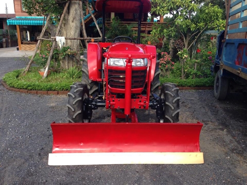 รถไถนั่งขับKRT140รทคา120000บาท/ผานพรวนตราช้าง5x24",6x24",6x22"ราคา10,000-25,000บาท