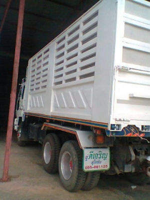 ขายรถดั้มสิบล้อ ISUZU  360 หัวตึก ปี52  ดั้มสามมิตร วิ่ง 2XX,XXX กม.รถสวยพร้อมใช้