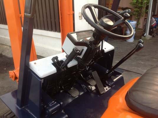 ขาย ฟอล์คลิฟต์ 3.0 ตัน  TOYOTA 5FD30  เสา 4.5 เมตร