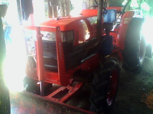 KUBOTA 45 แรง พร้อมใช้งานเอกสารทะเบียนพร้อม ยางดี เครื่องดี อุปกรณ์ ดันน้า โรตารี่ พาล 6 ( ตราช้าง  )  พาล 4