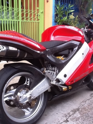 ขาย-แลก ขายหรือแลก BIMOTA 1100 SB6R y03 in.สพม หนึ่งเดียวในไทยคับสภาพดีพร้อมใช้งานin.สพม หนึ่งเดียวในไทยคับสภาพดีพร้อมใช้งาน