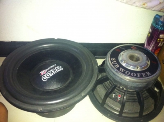 ขายsub D dragon12" KS-1250 combat สภาพเหมือนใหม่ ของโชวหน้าร้าน แทบไม่ได้ใช้