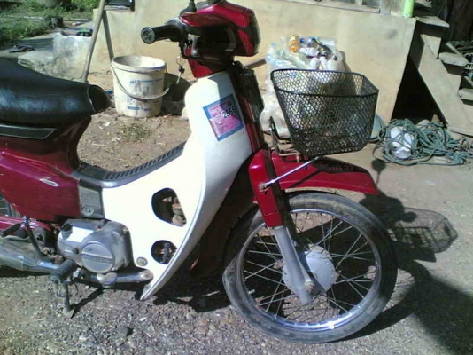 ขายฮอนด้าดรีมคุรุสภา(แดง) ทะเบียนเต็มพร้อมชุดโอน เครื่องดีมากอะไหร่ครบ  ขาย 11500 บาท