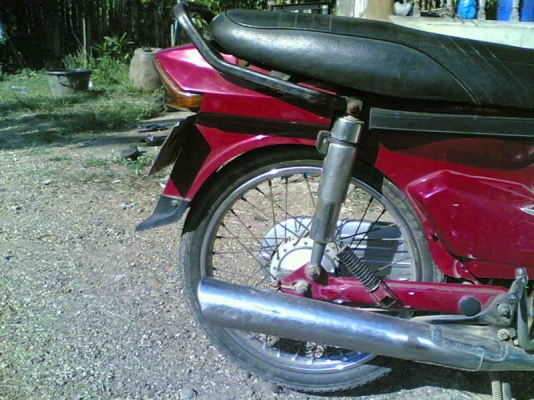 ขายฮอนด้าดรีมคุรุสภา(แดง) ทะเบียนเต็มพร้อมชุดโอน เครื่องดีมากอะไหร่ครบ  ขาย 11500 บาท