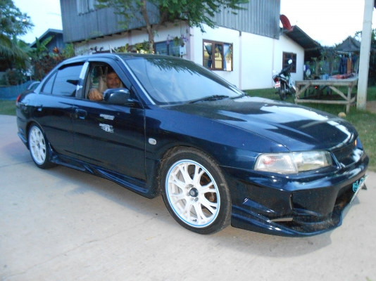 ขายตัดก่อนตีเทิน รถบ้าน ผู้หญิงใช้ แม็ก 17 " ยางดี 4 เส้น ขายตัดก่อนตีเทิน รถบ้าน ผู้หญิงใช้ แม็ก 17 " ยางดี 4 เส้น