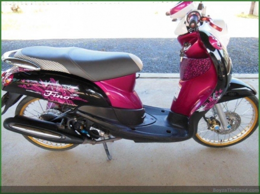 Fino ปลายปี 53 เดิมๆ ท่อสวิงอาร์ม