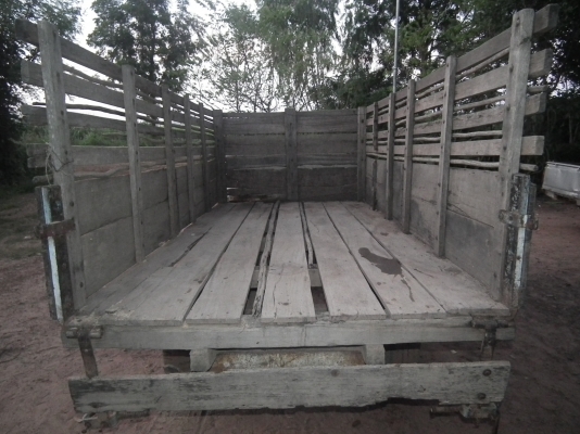 ขายอีแต๋น  เครื่อง อีซุซุ  บรรทุกดี  มีเกียร์กลาง (เกียร์สโลไว้บรรทุกหนัก) คัสซีสวย สนใจสอบถามรายละเอียดได้นะครับ