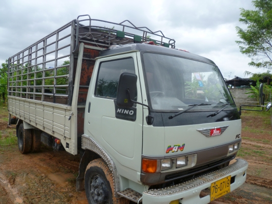 ขายหกล้อFC เครื่อง 120 ชุเปอร์เสี่ยยาว 5.50 เมตรปี38 รถห้างแท้ๆดูรถได้ที่ในเมืองสุโขทัยคัย ขายหกล้อFC เครื่อง 120 ชุเปอร์เสี่ยยาว 5.50 เมตรปี38 รถห้างแท้ๆดูรถได้ที่ในเมืองสุโขทัยคัย