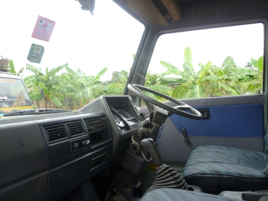 ขายหกล้อFC เครื่อง 120 ชุเปอร์เสี่ยยาว 5.50 เมตรปี38 รถห้างแท้ๆดูรถได้ที่ในเมืองสุโขทัยคัย ขายหกล้อFC เครื่อง 120 ชุเปอร์เสี่ยยาว 5.50 เมตรปี38 รถห้างแท้ๆดูรถได้ที่ในเมืองสุโขทัยคัย