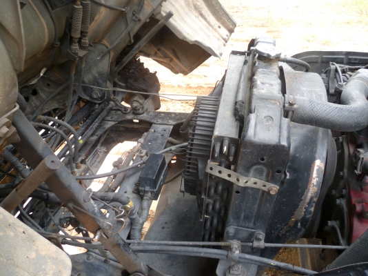 ขายหกล้อFC เครื่อง 120 ชุเปอร์เสี่ยยาว 5.50 เมตรปี38 รถห้างแท้ๆดูรถได้ที่ในเมืองสุโขทัยคัย ขายหกล้อFC เครื่อง 120 ชุเปอร์เสี่ยยาว 5.50 เมตรปี38 รถห้างแท้ๆดูรถได้ที่ในเมืองสุโขทัยคัย