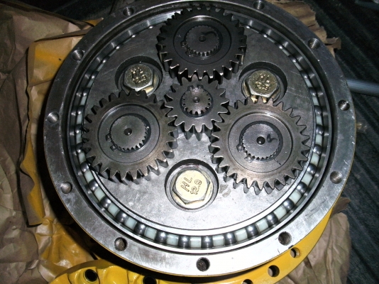 ชุดเกียรตัวเดินSK120-5 ยกลูก