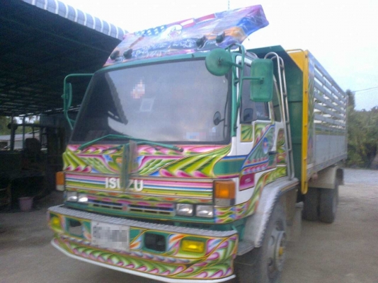 ขาย6ล้อดั๊ม ISUZU 175 กระบะเนียม สภาพสวยพร้อมใช้ ติดต่อได้ที่คุณ อ๊อฟ พิจิตร 086-737-9991