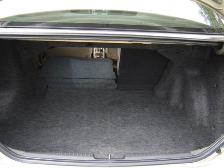 honda city 1.5 idsi ปี 2004 เกียร์ธรรมดา ขับสบายสนุกประหยัด มือแรกโฉมงาม