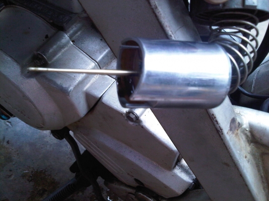 ขาย KR150 ปี39 รถจอดนาน เครื่องดีมาก มีกันสะบัด ทะเบียนโอน 12000.