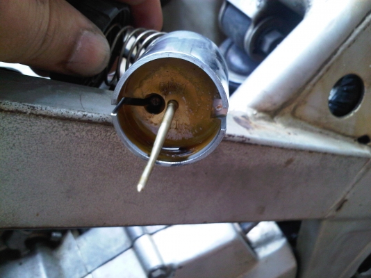 ขาย KR150 ปี39 รถจอดนาน เครื่องดีมาก มีกันสะบัด ทะเบียนโอน 12000.