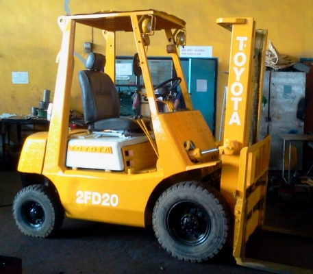 ขายโฟลคลิฟtoyota 2ตัน