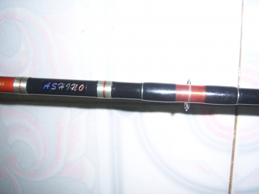 เบ็ดพร้อมลอก