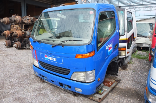 หัวเก๋งฮีโน่ ดูโท่ กว้าง เก่าญีาปุ่นสวยๆ