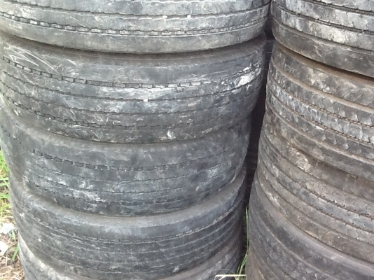 จำหน่ายยางเก่าขนาด 275R-22.5
