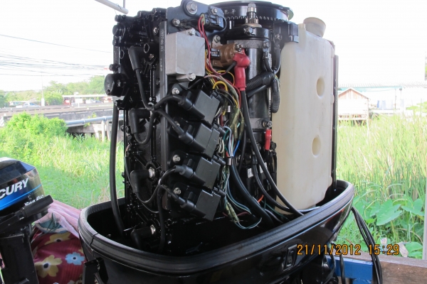 -ผ่อนได้- ขายเครือง MERCURY 125 แรง สภาพ 100 \%  เครื่องนำเข้า