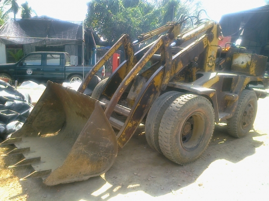 ขายด่วน JTM รถตักล้อยาง สภาพดีมากพร้อมใช้งานตักขึ้นรถ 10 ล้อได้เลยครับ เครื่อง 168 HP EH700 ช่วงล่างแน่น เอกสารสัญญาซื้อขายครับ