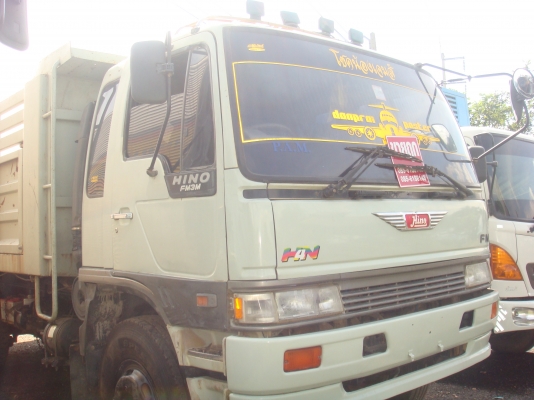 รถบรรทุกสิบล้อ