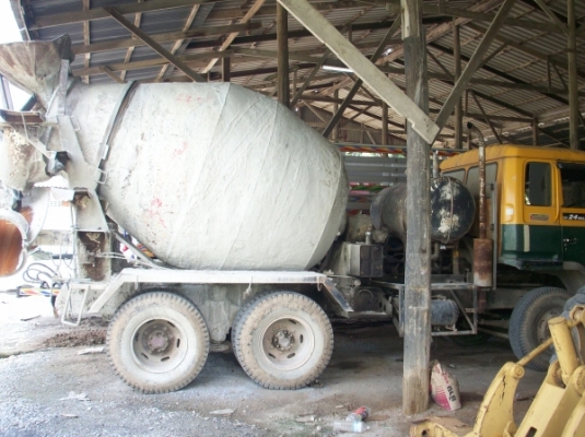 รถโม่ปูน 6 คิว  HINO  พร้อมใช้