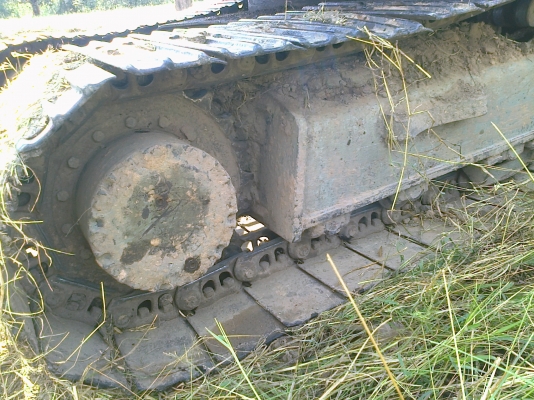 KOBELCO MARK III SK-120 เอกสารเล่มทะเบียน ไฟฟ้าหน้าจอขึ้นอยู่ครบ เครื่องเดิมปั๊มเดิมทำงานเร็ว ช่วงล่างเอวแน่นดี โซ่บูทใบแทรกหนาประมาณ 70\% พร้อมใช้งานได้เลยครับ