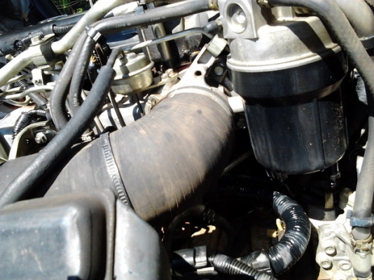 ISUZU ELF NPR 150 HP ปี 51 หัวตึกแล้ว กระบะคอกเหล็กยาว 5.20 เมตร ภายในสวยใหม่ครบ แอร์เย็น พวงมาลัยเพาเวอร์ ช่วงล่างใหญ่ยาง 8.25 ขอบ 16" สภาพดี เอกสารทะเบียนภาษีครบไม่มีขาดพร้อมโอนครับ