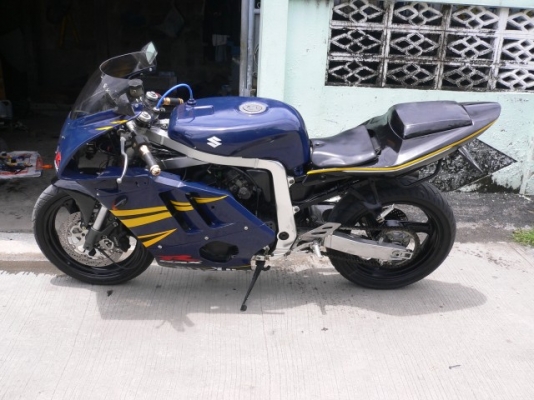 ขาย Gsxr400 (R7) ทะเบียนแท้