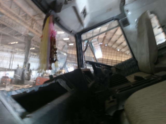 รถนิตสัน 10 ล้อ 2 เพลา ท้าลาด 195 แรงม้า