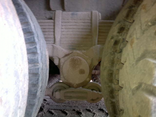 รถนิตสัน 10 ล้อ 2 เพลา ท้าลาด 195 แรงม้า