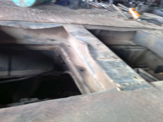 รถนิตสัน 10 ล้อ 2 เพลา ท้าลาด 195 แรงม้า