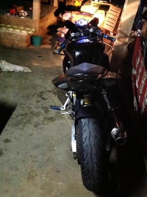 ขายGSXR 400 R7 ปี94 ทะเบียน มีเล่มเขียว พร้อมชุดโอน