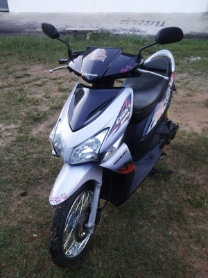 ลดราคา ขาย Honda Click Forward สภาพดี เครื่องฟิตมาใหม่