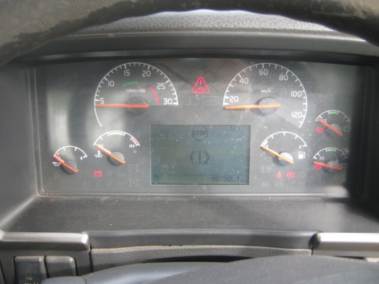 VOLVO FM9, ปี 45 340 แรงม้า ขับเพลาเดียว เพลาท้ายแบบถุงลมเพลายก VOLVO FM9, ปี 45 340 แรงม้า ขับเพลาเดียว เพลาท้ายแบบถุงลมเพลายก