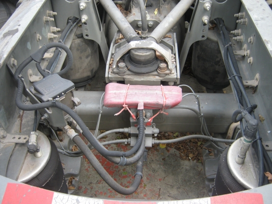 VOLVO FM9, ปี 45 340 แรงม้า ขับเพลาเดียว เพลาท้ายแบบถุงลมเพลายก VOLVO FM9, ปี 45 340 แรงม้า ขับเพลาเดียว เพลาท้ายแบบถุงลมเพลายก