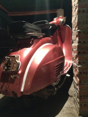 ขายด่วนครับ 4 คัน รวด ไม่เล่นแล้วครับ ผมเป็นสถาปนิกครับ โทรมาสอบถามราคาได้เลยครับ