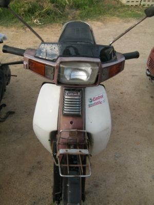 ขายด่วนครับ 4 คัน รวด ไม่เล่นแล้วครับ ผมเป็นสถาปนิกครับ โทรมาสอบถามราคาได้เลยครับ