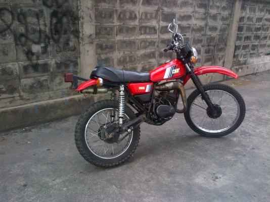 ขาย Yamaha DT100 ทะเบียนโอน ภาษีไม่ขาด เครื่องดี (หรือแลกคลาสสิครุ่นอื่น ๆ )