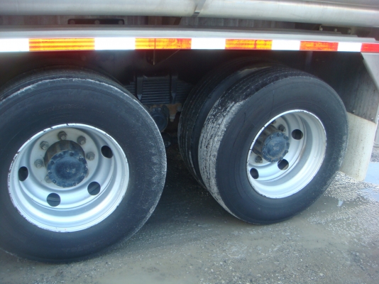 ISUZU-DEGA-FVZ-240-HP-2-เพลา-ถังมิเนียม-20000ลิตร