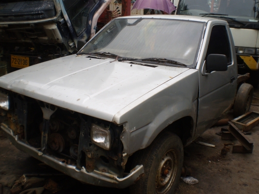 -หัวเก๋ง NISSAN BIG M