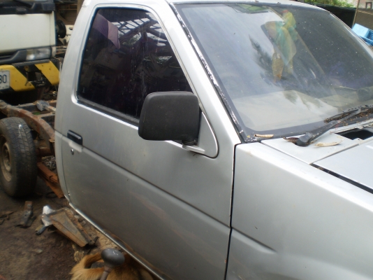 -หัวเก๋ง NISSAN BIG M