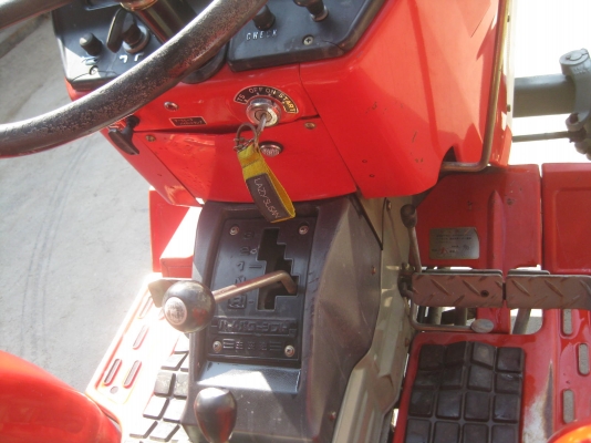 ขายรถไถTRACTOR YAMAR YM2010 (20แรง) พร้อมใช้งาน