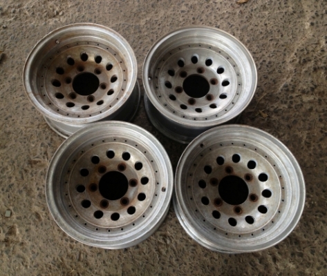 ขายล้อหยดน้ำ 15x7 ใส่ 6/139.7 *6500 บาทครับ